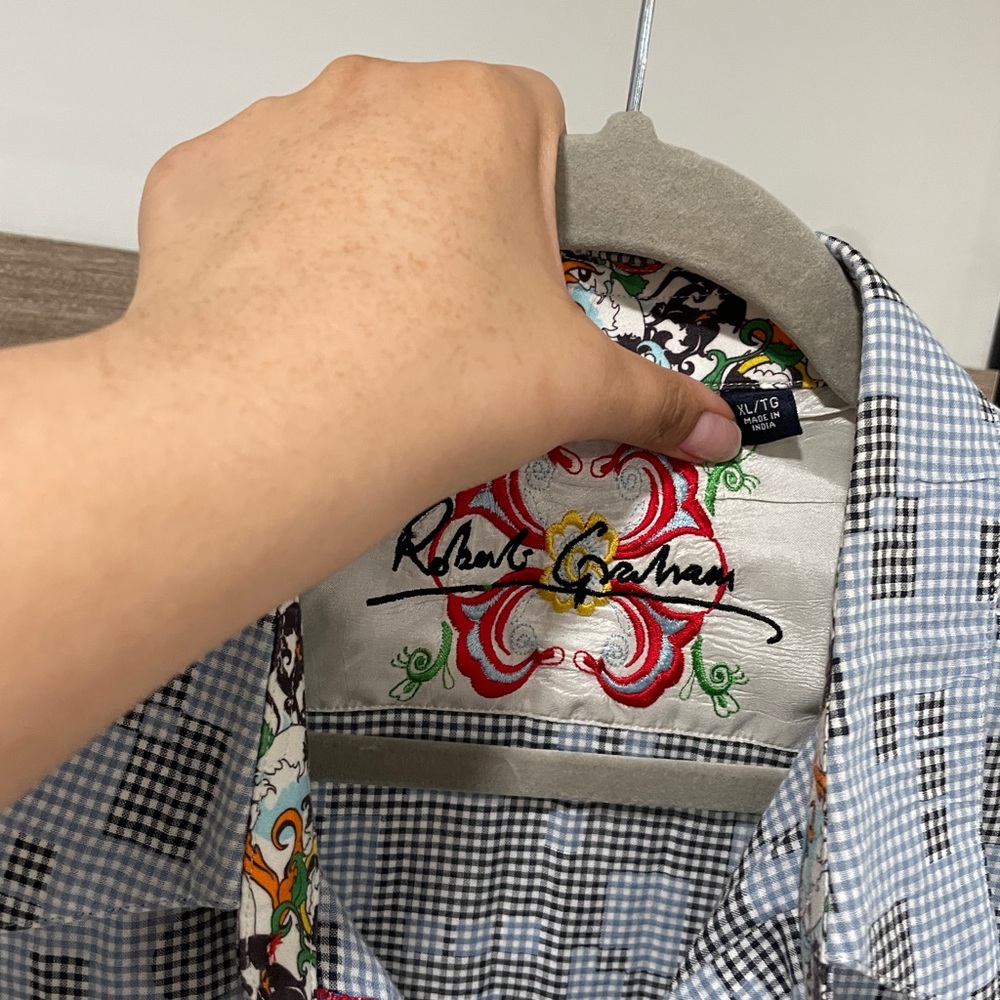 Robert Graham Plaid Pattern Button Down Size Xl - image 2